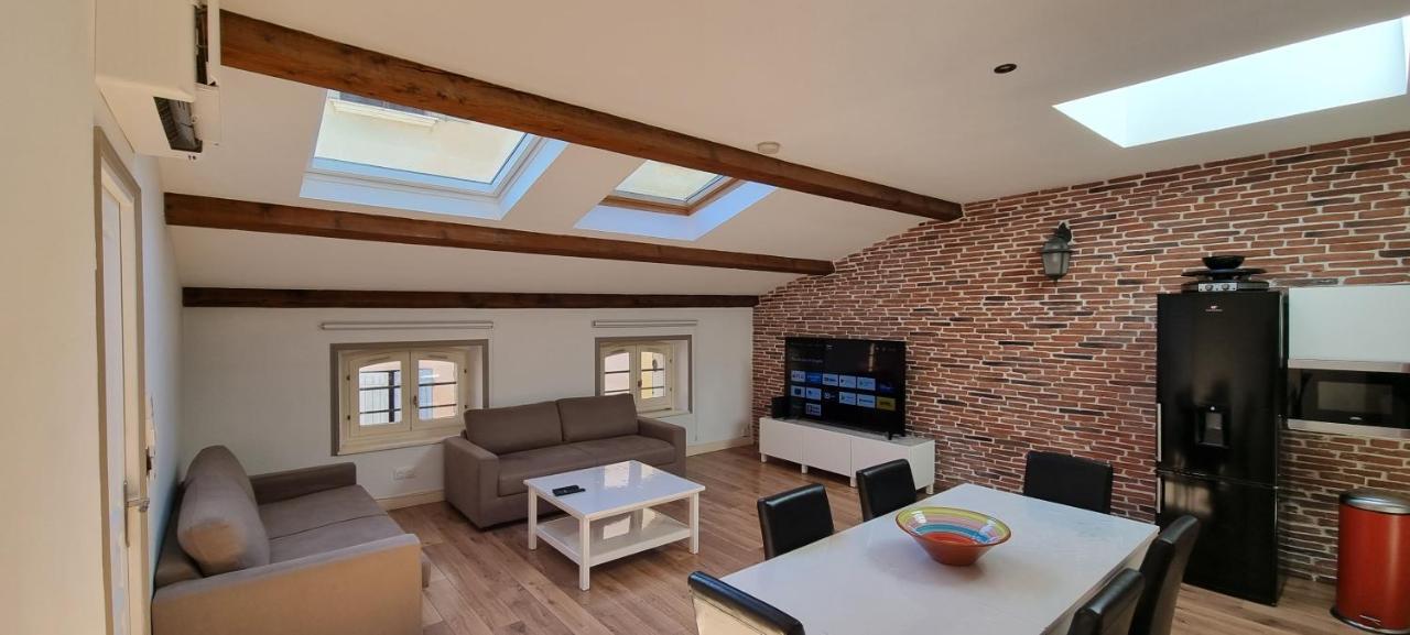Chambre d'Hôtes sde, wc privé climatisé dans loft 80m2 Espace commun avec les habitants Salon et cuisine Toulon Exterior foto