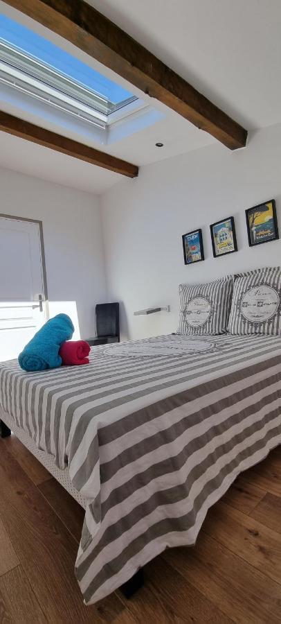 Chambre d'Hôtes sde, wc privé climatisé dans loft 80m2 Espace commun avec les habitants Salon et cuisine Toulon Exterior foto