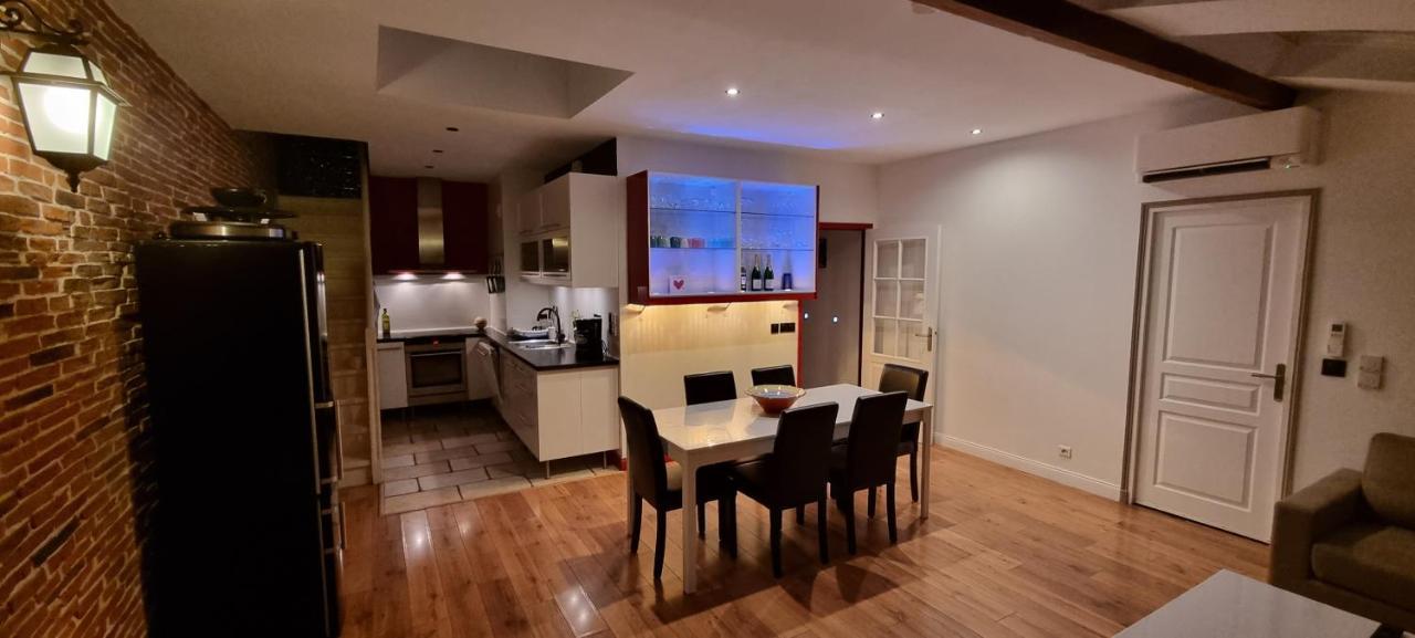 Chambre d'Hôtes sde, wc privé climatisé dans loft 80m2 Espace commun avec les habitants Salon et cuisine Toulon Exterior foto